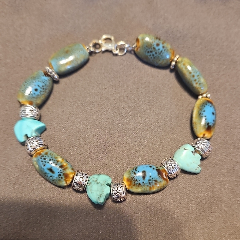 Turquoise and Silver Beaded Bracelet
